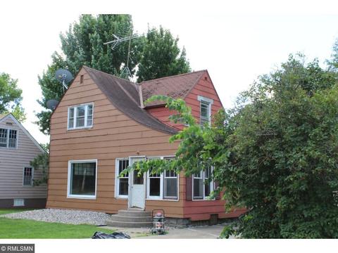 450 Central Ave S, Milaca, MN 56353 photo 1