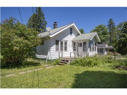 701 Maple Grove Rd, Duluth, MN 55811 photo 2