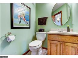 504 Chapel Ct, Eagan, MN 55121 photo 9