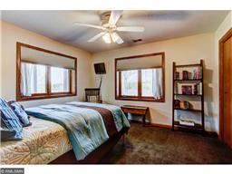 504 Chapel Ct, Eagan, MN 55121 photo 13
