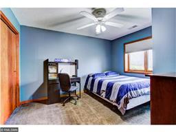 504 Chapel Ct, Eagan, MN 55121 photo 14