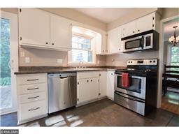 1340 Avalon Ave, Eagan, MN 55121 photo 13