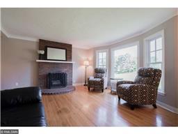 1340 Avalon Ave, Eagan, MN 55121 photo 4