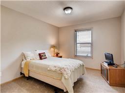 9150 Overlook Ln, Champlin, MN 55316 photo 12