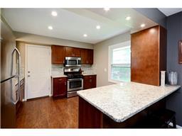 8419 S 3rd Ave, Bloomington, MN 55420 photo 4