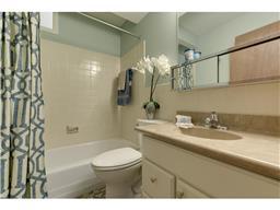 9417 Thomas Rd, Bloomington, MN 55431 photo 16
