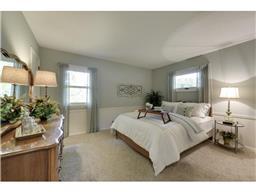 9417 Thomas Rd, Bloomington, MN 55431 photo 13