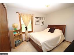 4751 Beacon Hill Rd, Eagan, MN 55122 photo 14