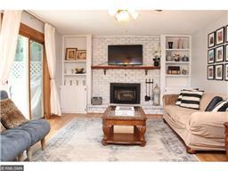 4751 Beacon Hill Rd, Eagan, MN 55122 photo 2