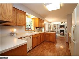 4751 Beacon Hill Rd, Eagan, MN 55122 photo 4