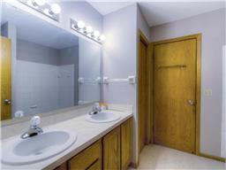 4241 Sunrise Rd, Eagan, MN 55122 photo 11