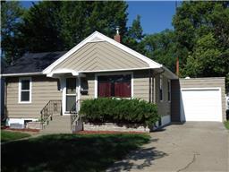 345 27th Ave N, Saint Cloud, MN 56303 photo 1