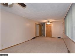 717 9th St NW, Faribault, MN 55021 photo 8