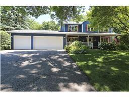 737 Mill Run Cir, Eagan, MN 55123 photo 1