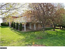 910 Clover Ct, Northfield, MN 55057 photo 4