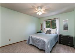 1529 Blackhawk Ridge Ct, Eagan, MN 55122 photo 15