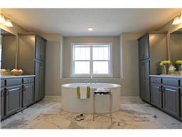 1328 Interlachen Dr, Eagan, MN 55123 photo 16