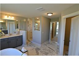 1328 Interlachen Dr, Eagan, MN 55123 photo 17