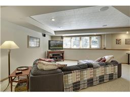 14205 Freeport Trl, Apple Valley, MN 55124 photo 18