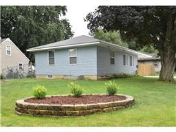 1105 8th Ave SW, Faribault, MN 55021 photo 3