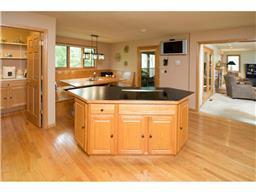 117 Pleasant Ln E, Excelsior, MN 55331 photo 6