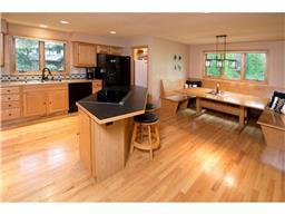 117 Pleasant Ln E, Excelsior, MN 55331 photo 5