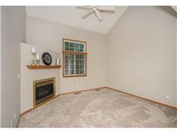 8295 Kimball Dr, Eden Prairie, MN 55347 photo 4