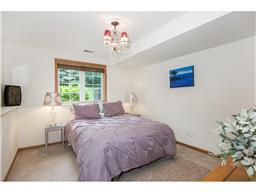 1581 Antler Pt, Eagan, MN 55122 photo 18