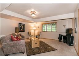 1581 Antler Pt, Eagan, MN 55122 photo 16