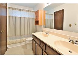 1710 Walnut Cir, Eagan, MN 55122 photo 6