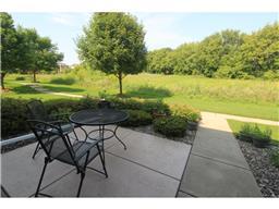 13740 Atrium Ave, Rosemount, MN 55068 photo 2