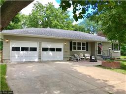 1037 Mitchell Dr, Faribault, MN 55021 photo 1
