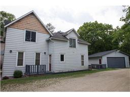 612 7th St NW, Faribault, MN 55021 photo 2