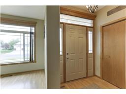 1107 Parkwood Loop, Saint Cloud, MN 56303 photo 2