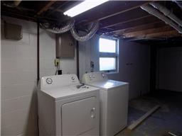 2207 Windsor Rd, Albert Lea, MN 56007 photo 9