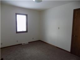 2207 Windsor Rd, Albert Lea, MN 56007 photo 5