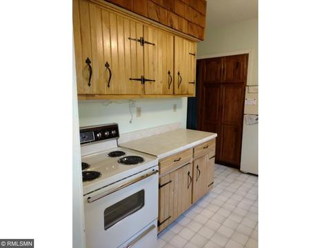 709 S 6th St, Brainerd, MN 56401 photo 3