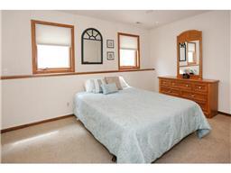 555 Vicki Ln, Shoreview, MN 55126 photo 22