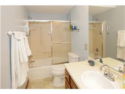 555 Vicki Ln, Shoreview, MN 55126 photo 16