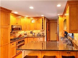665 Hillside Dr, Eagan, MN 55121 photo 3