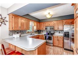 201 Crestview Cir, Jordan, MN 55352 photo 5