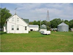 57682 246th St, Winthrop, MN 55396 photo 3