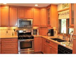 4364 Yorktown Dr, Eagan, MN 55123 photo 4