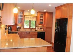 4364 Yorktown Dr, Eagan, MN 55123 photo 3