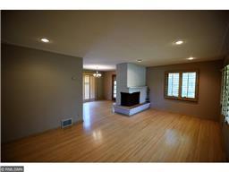 8117 Ensign Rd, Bloomington, MN 55438 photo 2