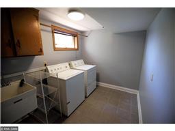 8117 Ensign Rd, Bloomington, MN 55438 photo 17