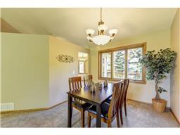 3410 Rolling Hills Dr, Eagan, MN 55121 photo 7
