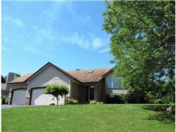 3410 Rolling Hills Dr, Eagan, MN 55121 photo 23