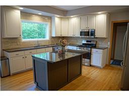 3730 Brown Bear Trl, Eagan, MN 55122 photo 9