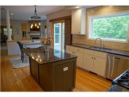 3730 Brown Bear Trl, Eagan, MN 55122 photo 10